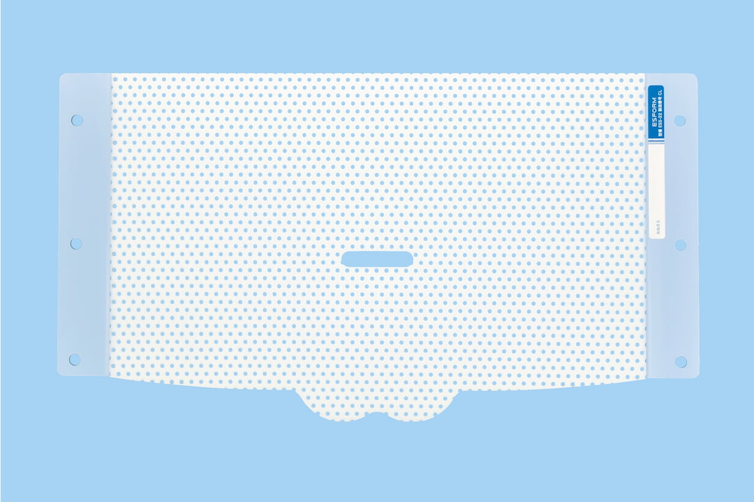 頭部用（中）枠付