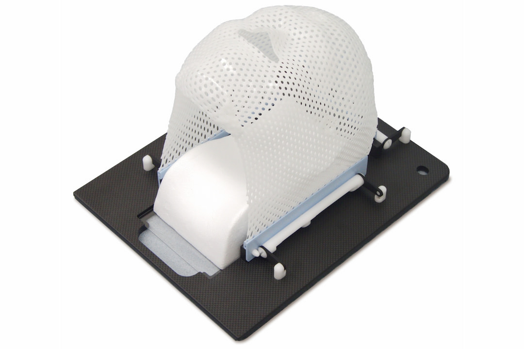 頭部用固定プレート(エレクタEX設置仕様)